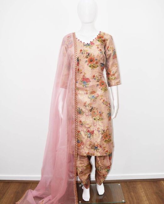 Banarsi Silk Pink Suit